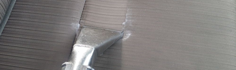 Čištění interiérů osobních vozidel